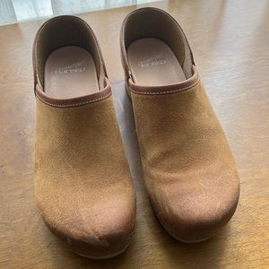 Dansko clogs size 39